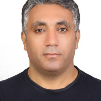 ازاد اکبریان مقدم